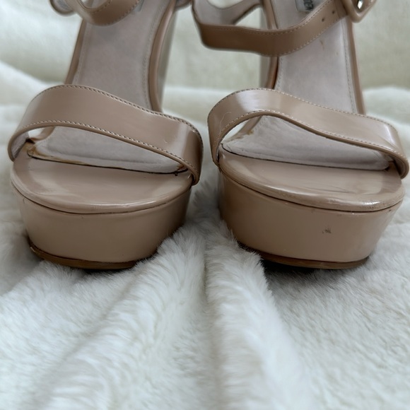 Steve Madden Prestine Natural Peep Toe Wedges - 10 - Picture 8 of 9